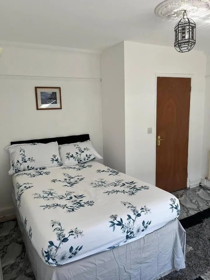 Gæstehus Spacious 4 Beds - All Private Bathrooms In Canary Wharf London Storbritannien